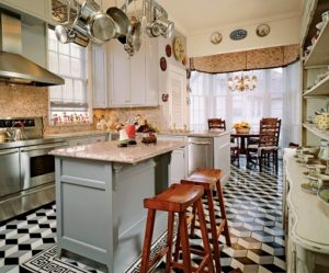 River oaks kitchen room with sitting