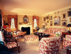 English country interior home décor