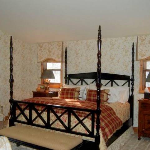 Rustic master bedroom interior design